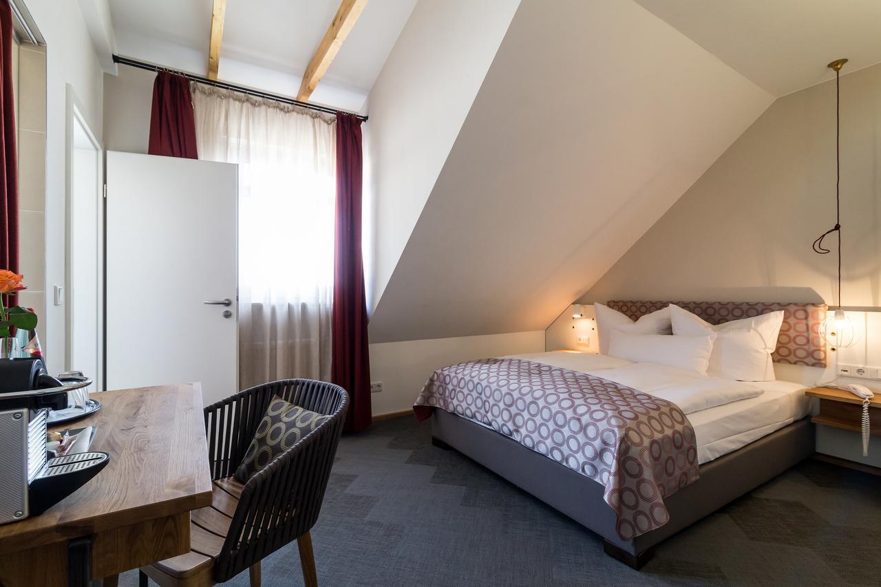 Hotel Schoene Aussicht Frankfurt am Main Eksteriør billede