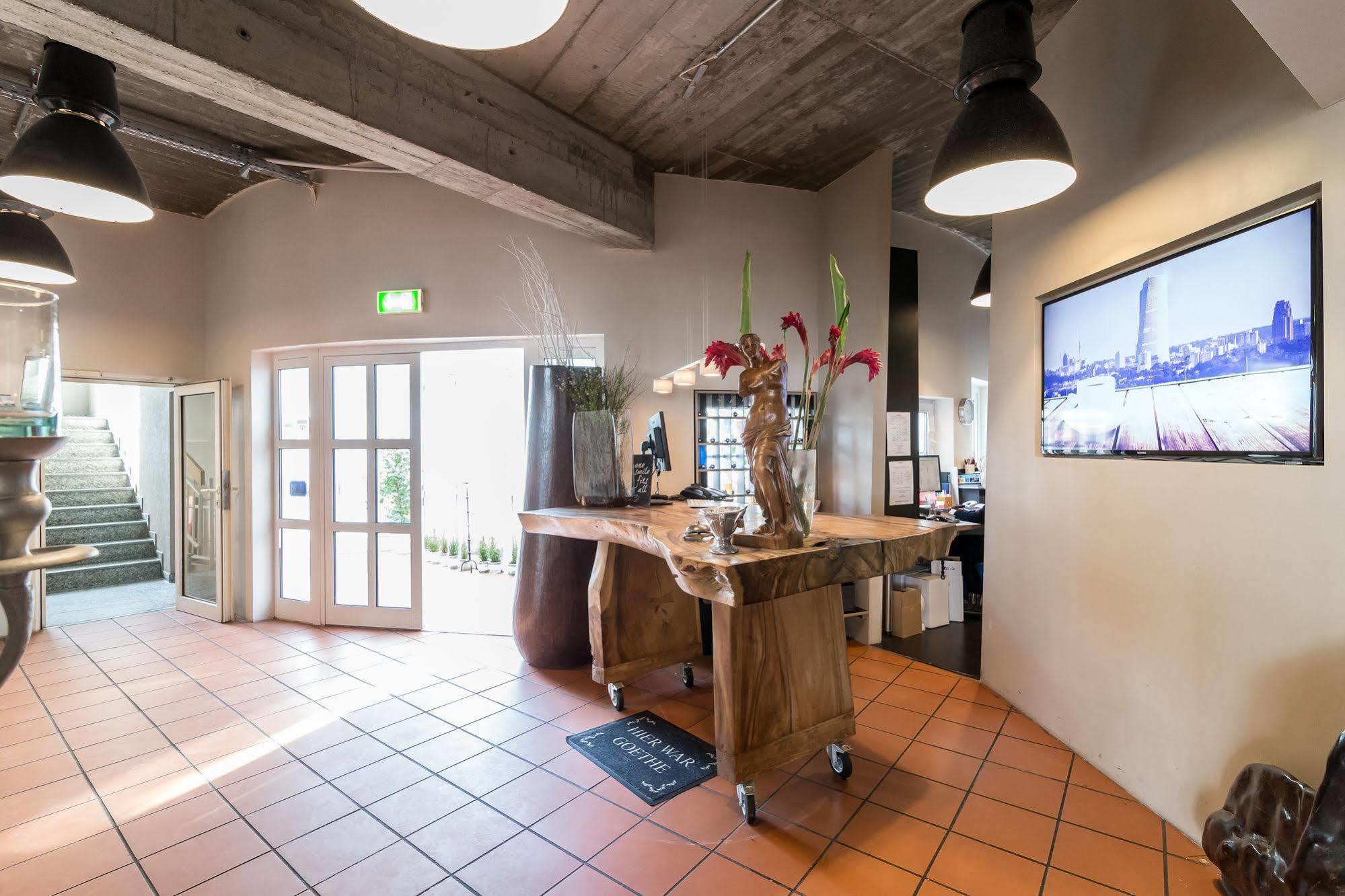 Hotel Schoene Aussicht Frankfurt am Main Eksteriør billede